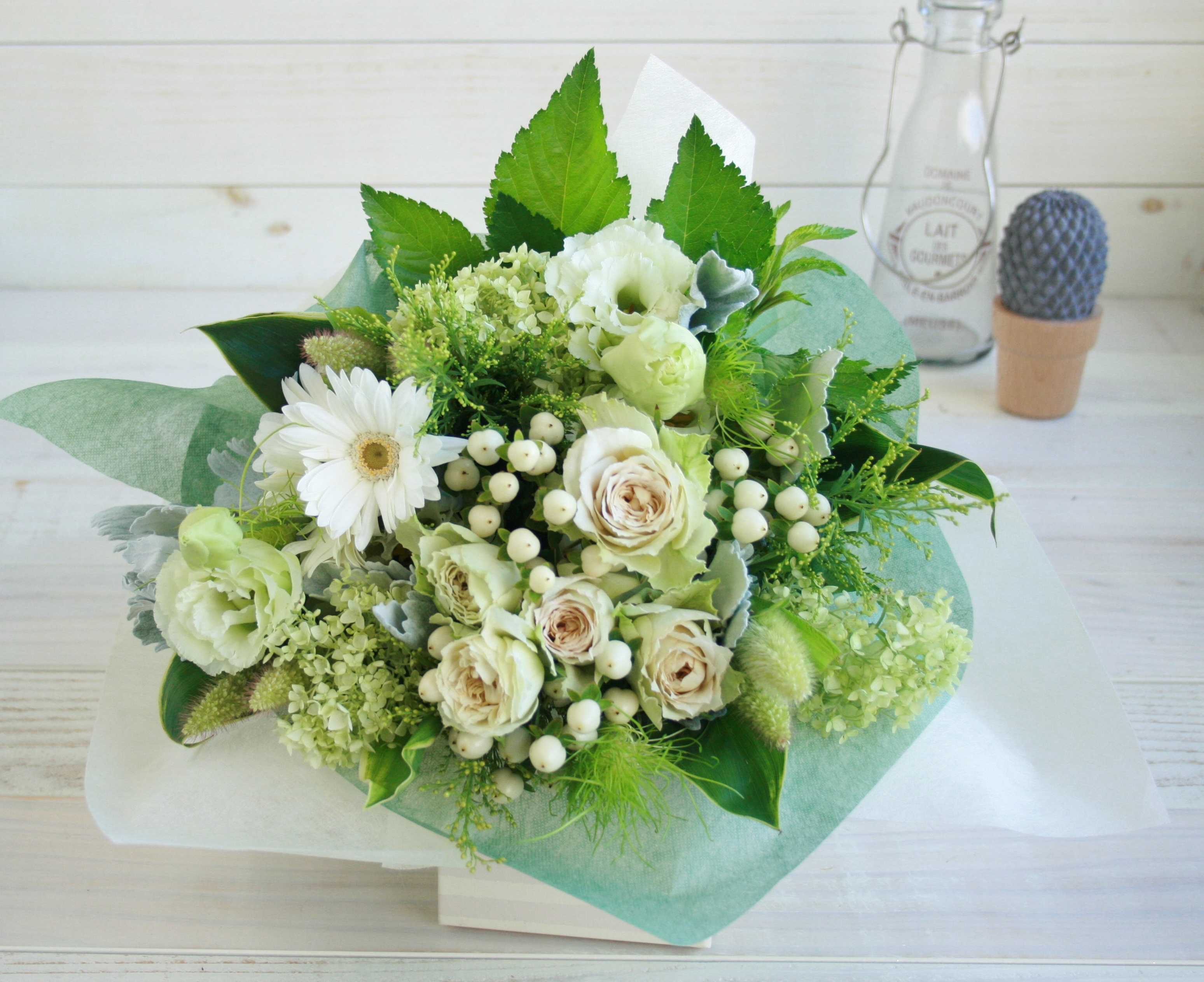 おまかせ花束ｍ 白 グリーン系 Flower Green Growers